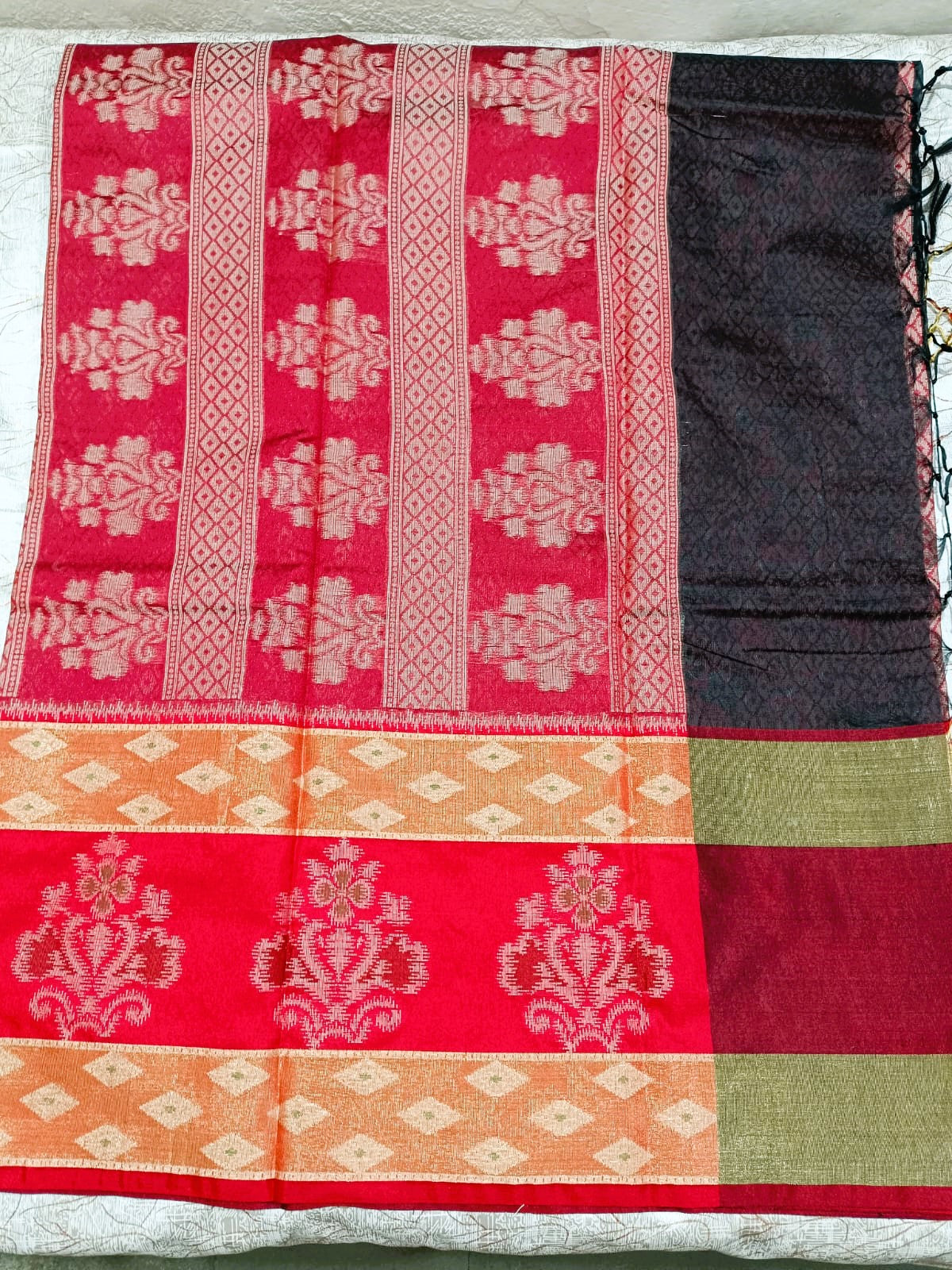 Black Woven Blended Cotton Saree