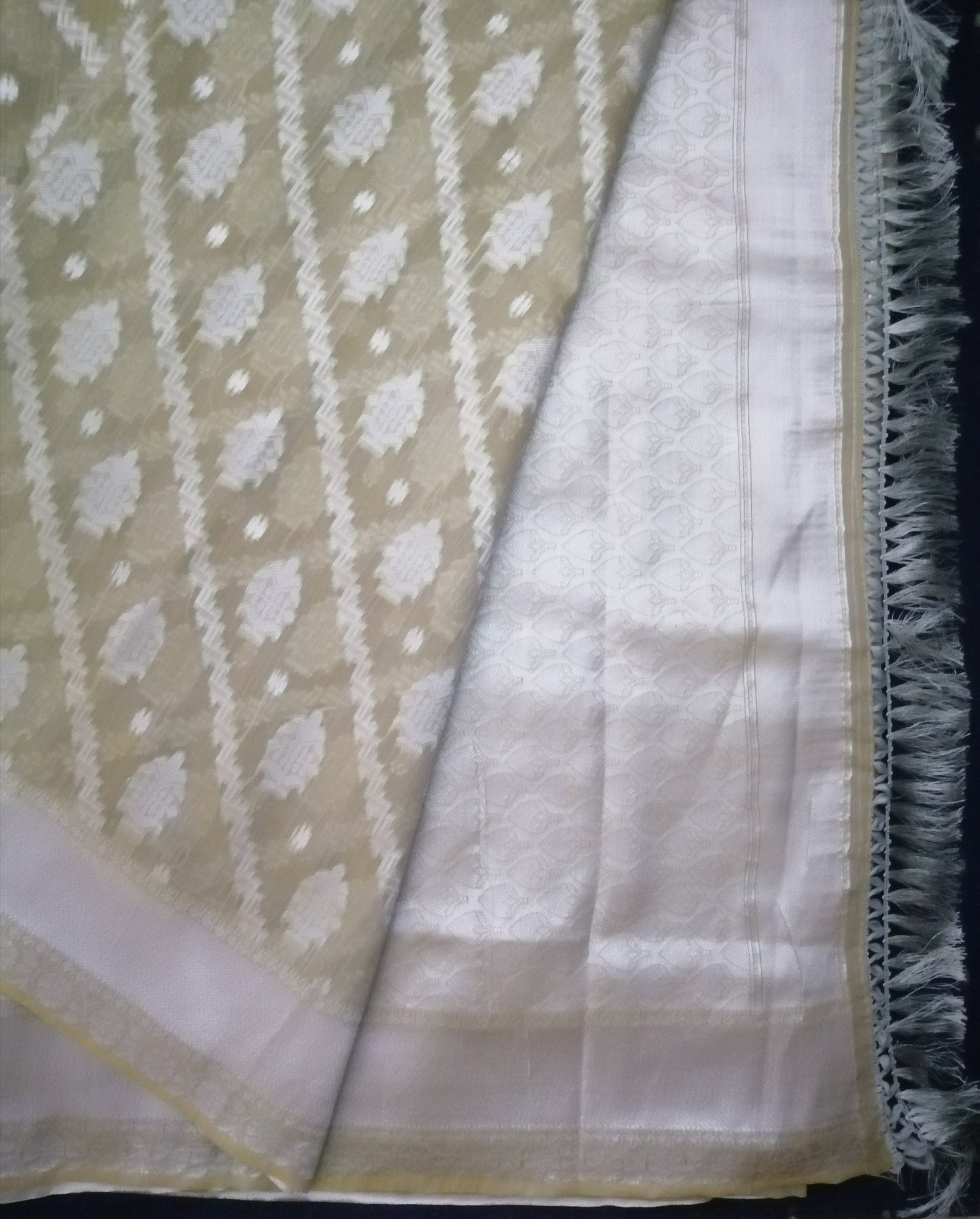 Light Brown Classic Silk Ratnam Saree