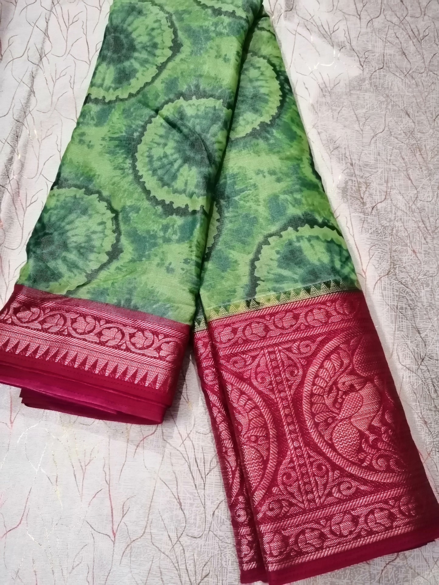 Parrot Green Jacquard Brasso Saree