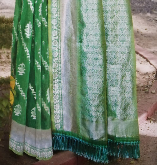 Green Classic Silk Ratnam Saree