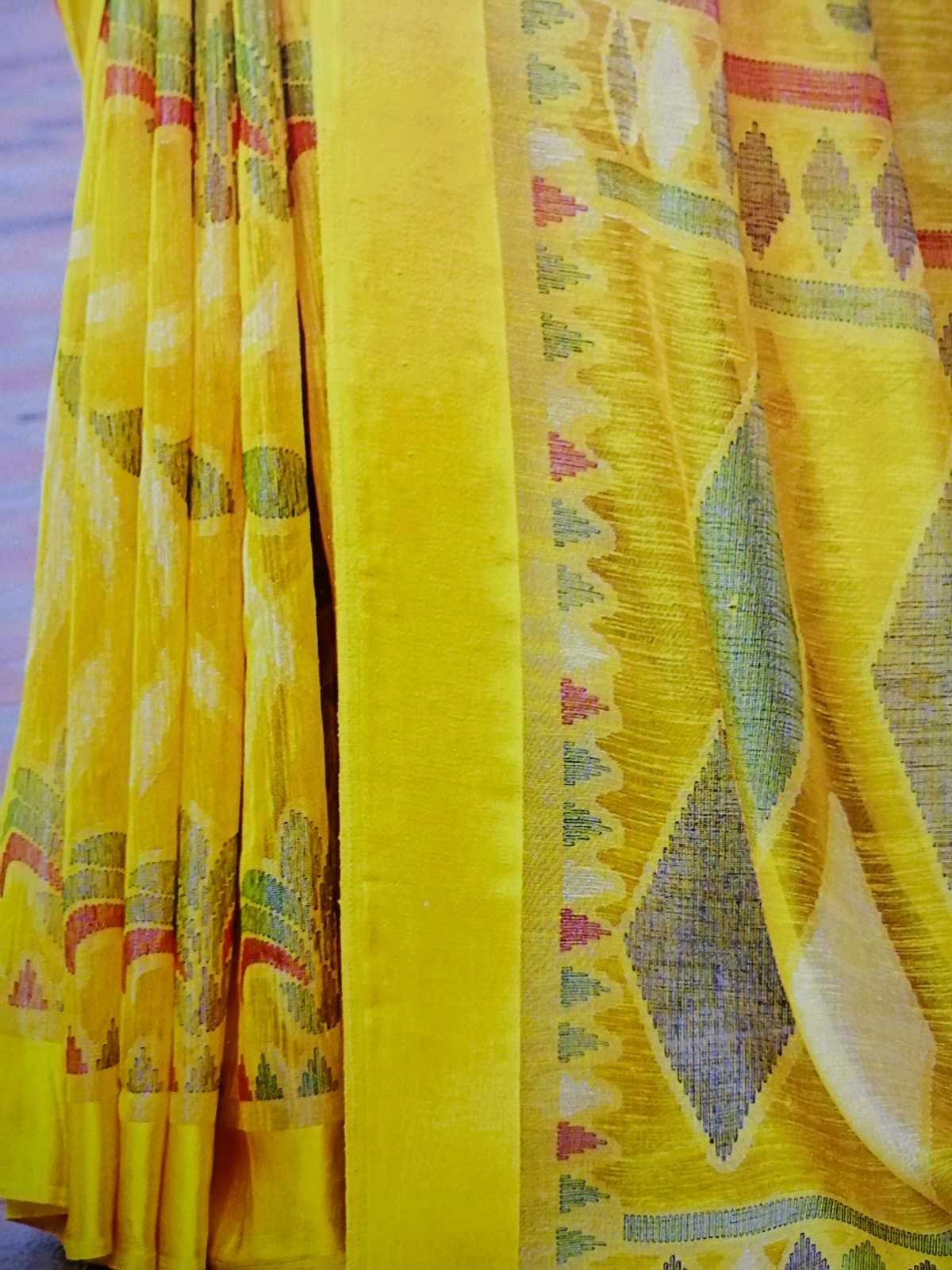 Yellow Kum Kum Brasso Saree