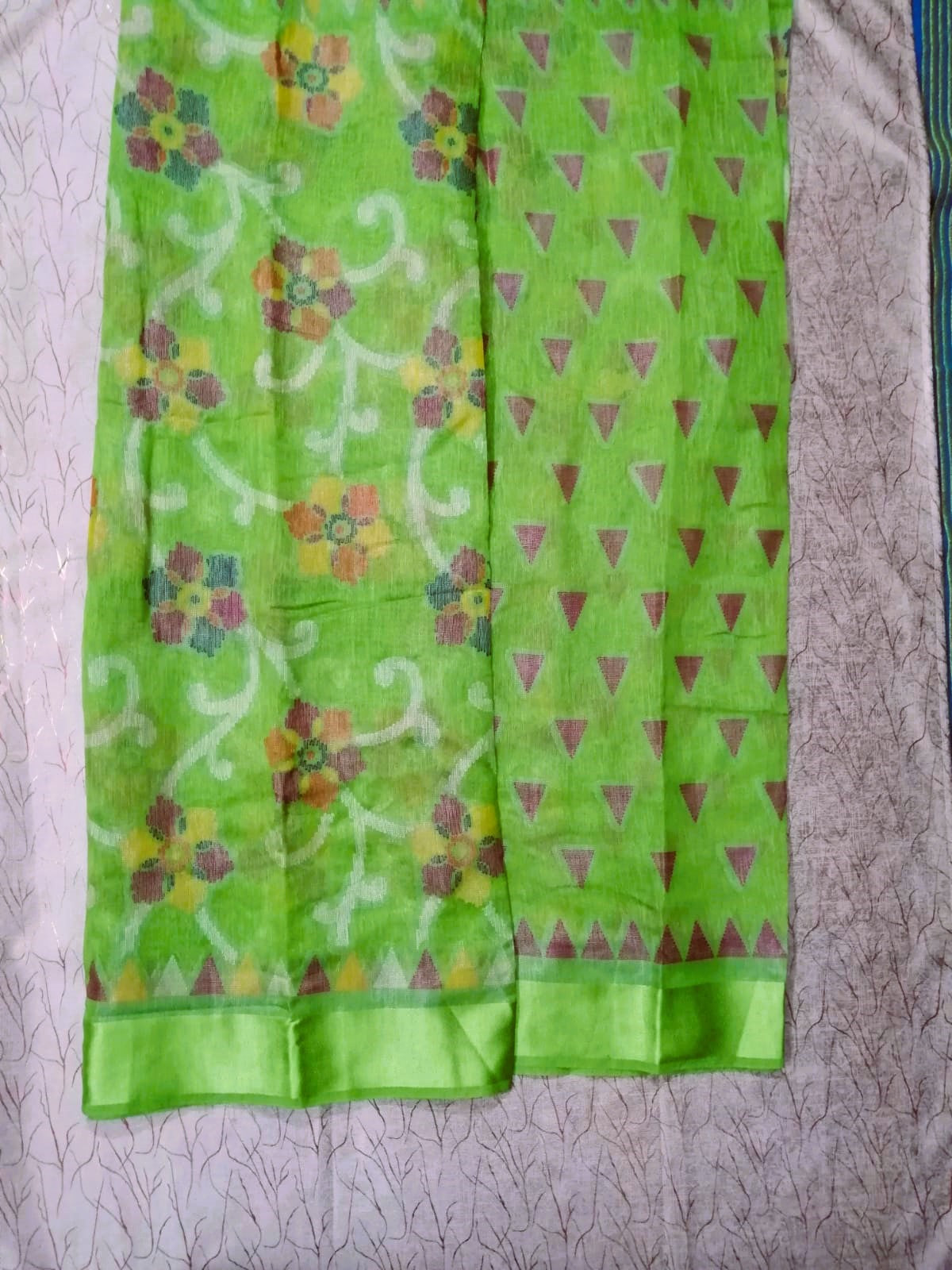 Parrot Green Kum Kum Brasso Saree