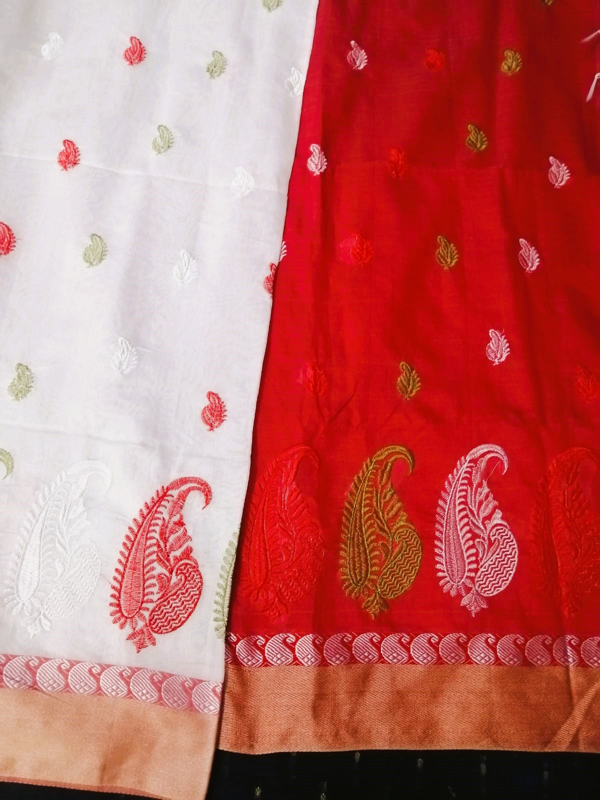 White Khadi Cotton Handloom Saree